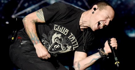 Linkin Park omaggio a Chester Bennington a Los Angeles